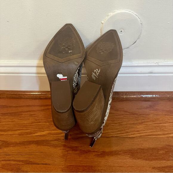 Vince Camuto Snakeskin Booties Ginsel sz 7.5 - Picture 6 of 8